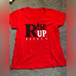 SDSU San Diego State Aztecs Rise Up V Neck Woman’s TShirt Top LARGE New